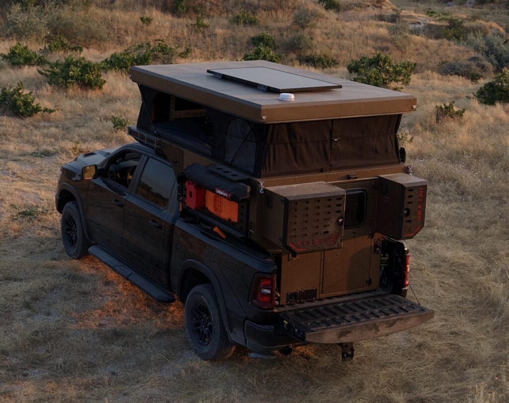 Cellule pick-up CAMPER-X PHOENIX avec toit relevé